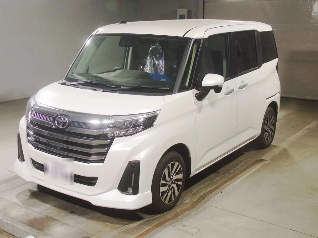 Toyota Roomy M900A 2026
