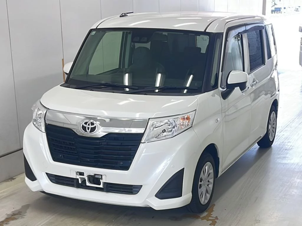 Toyota Roomy M900A 2019