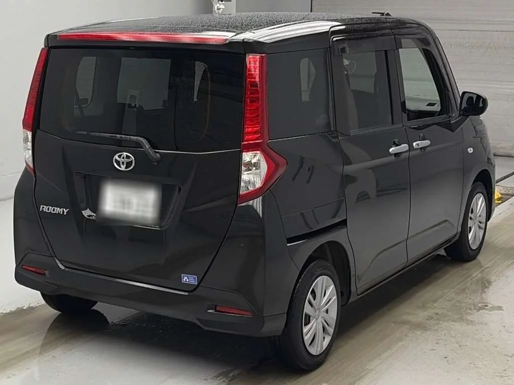 Toyota Roomy M900A 2021