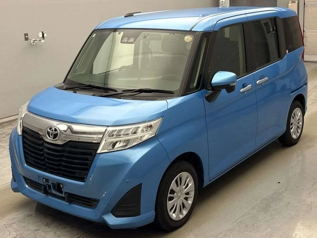 Toyota Roomy M900A 2019