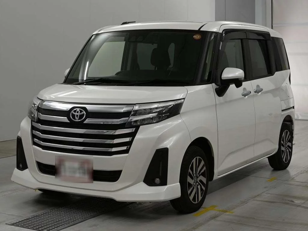 Toyota Roomy M900A 2023