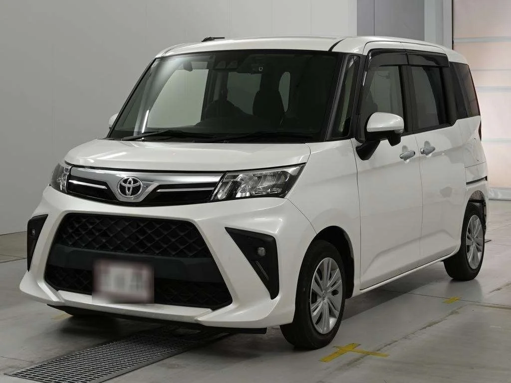 Toyota Roomy M900A 2021