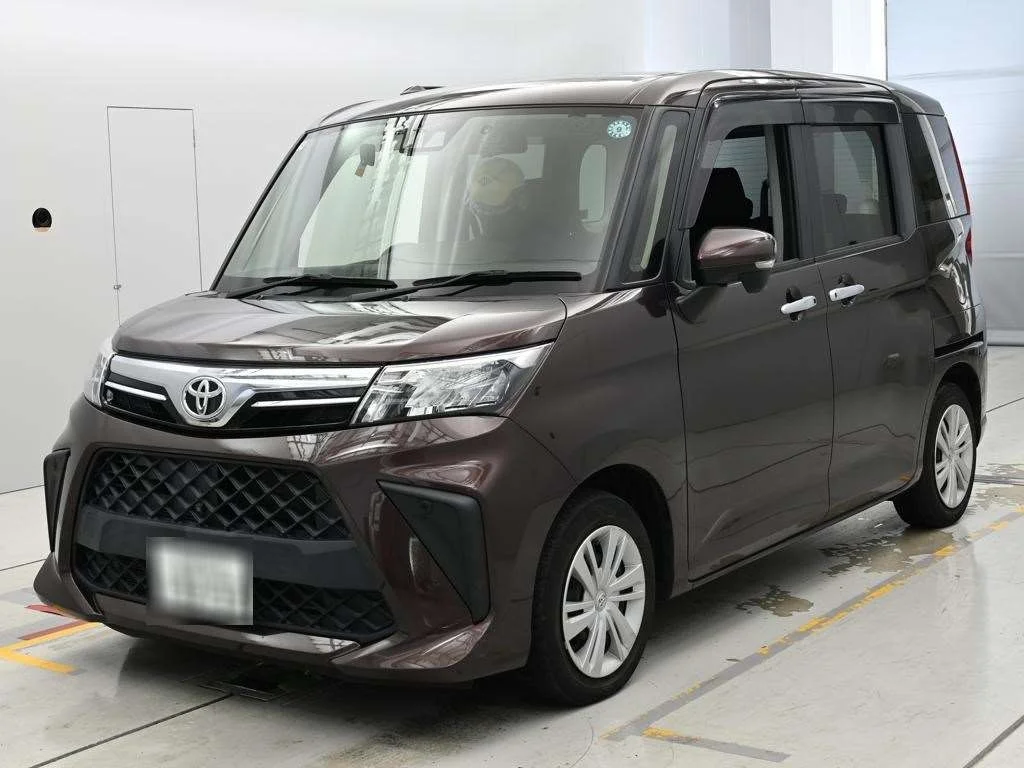 Toyota Roomy M900A 2021