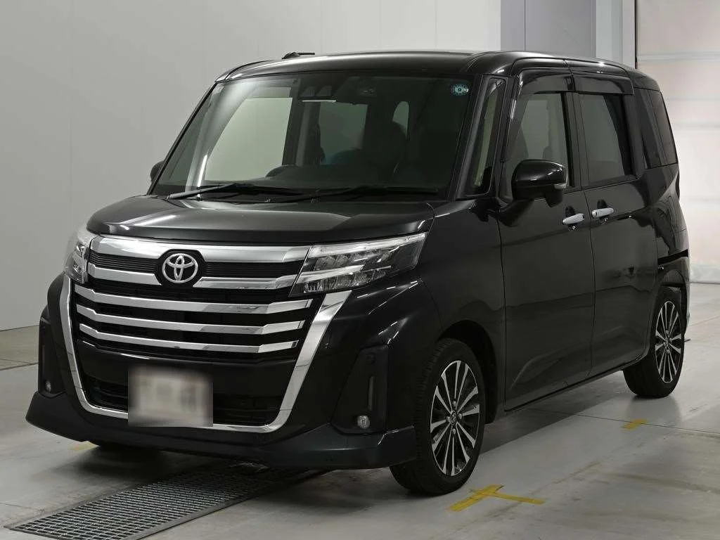 Toyota Roomy M900A 2022