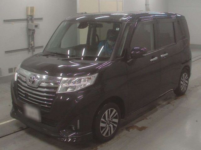 33081 Toyota Roomy M900A 2018 г. (CAA Tokyo)