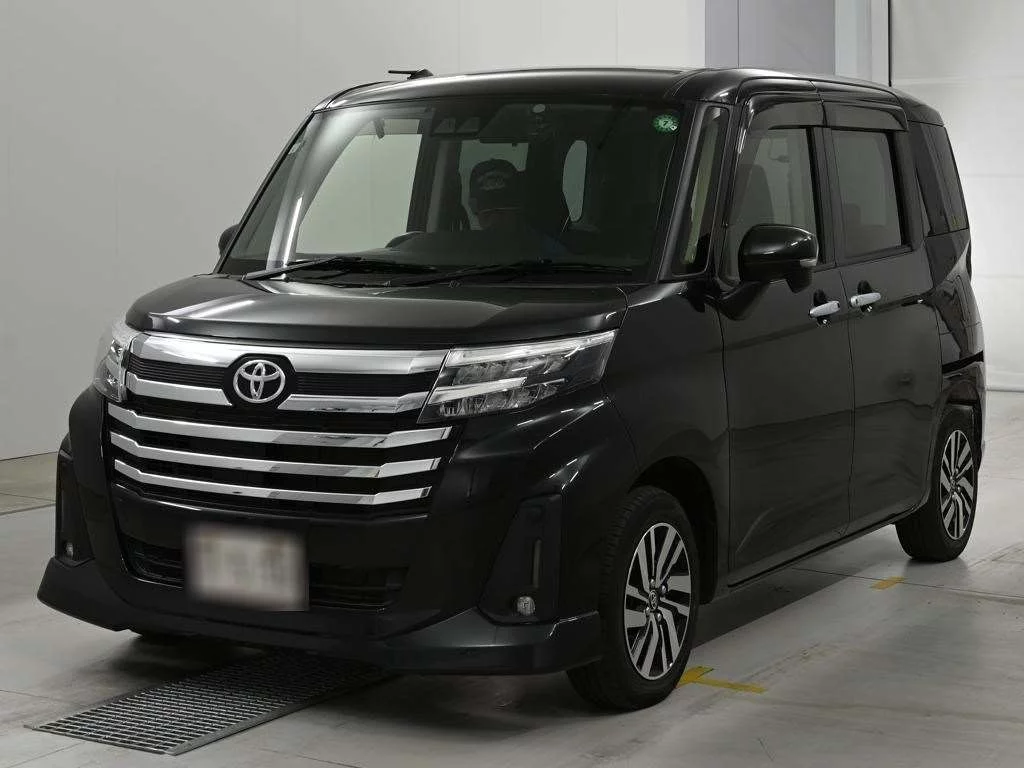 Toyota Roomy M900A 2021