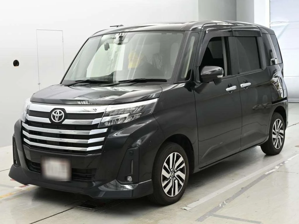 Toyota Roomy M900A 2023
