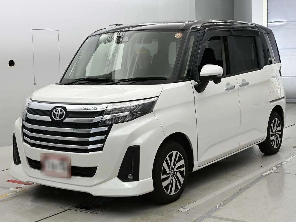 Toyota Roomy M900A 2023