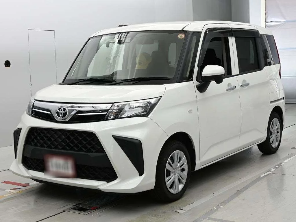 Toyota Roomy M910A 2022