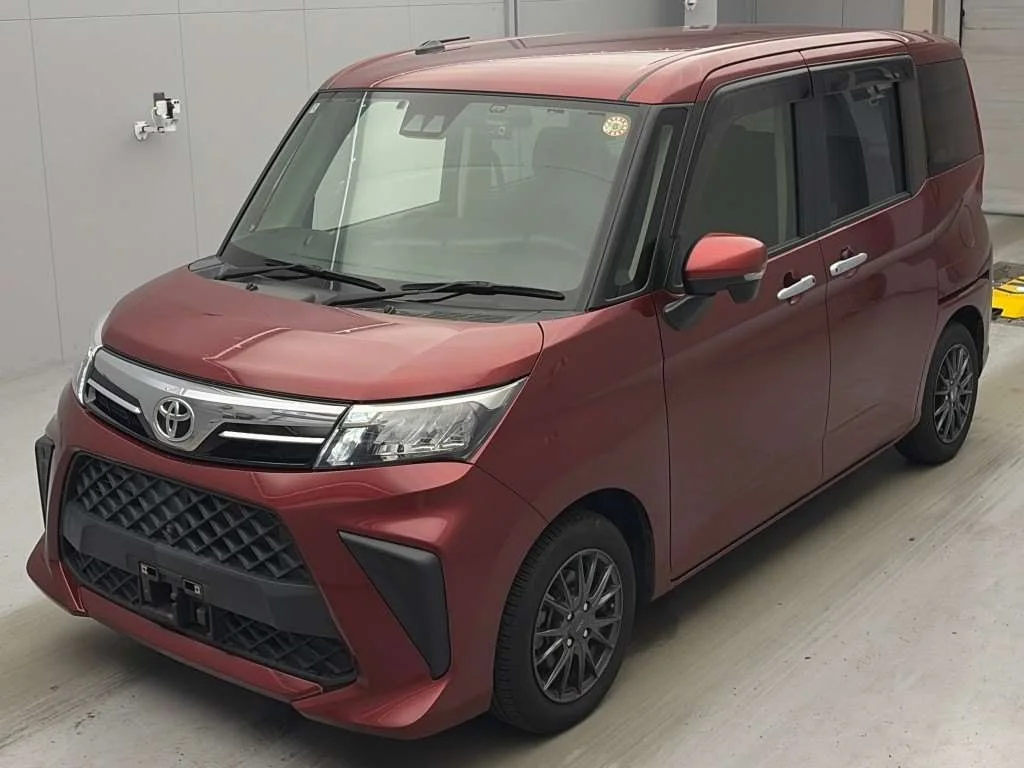 Toyota Roomy M900A 2021