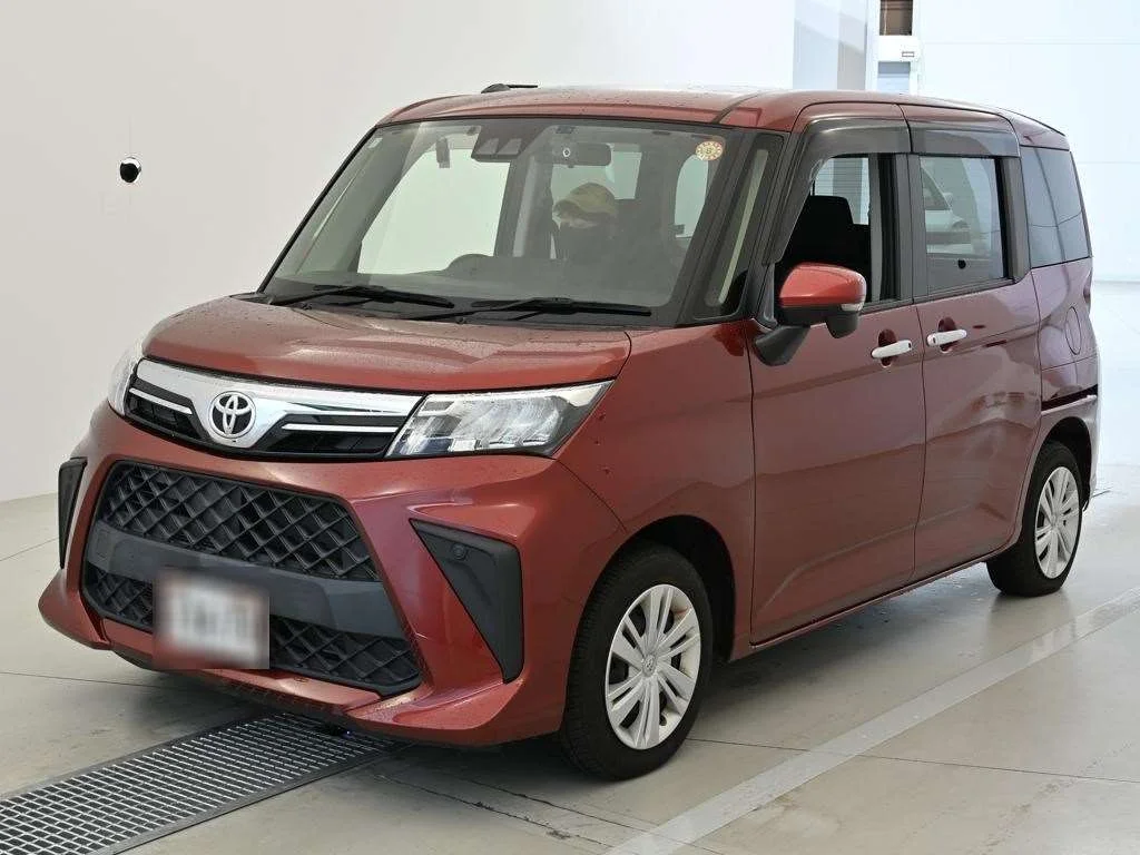 Toyota Roomy M900A 2021