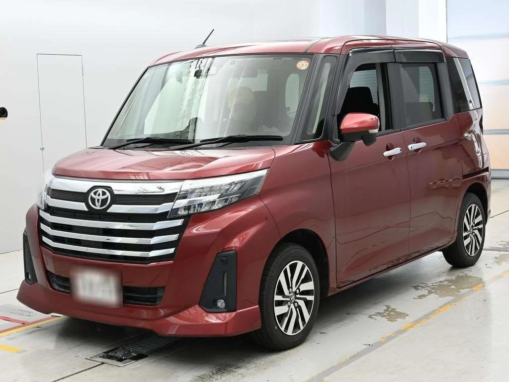 Toyota Roomy M900A 2021