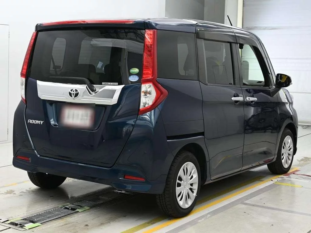 Toyota Roomy M900A 2020
