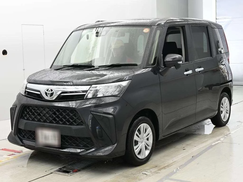Toyota Roomy M900A 2022