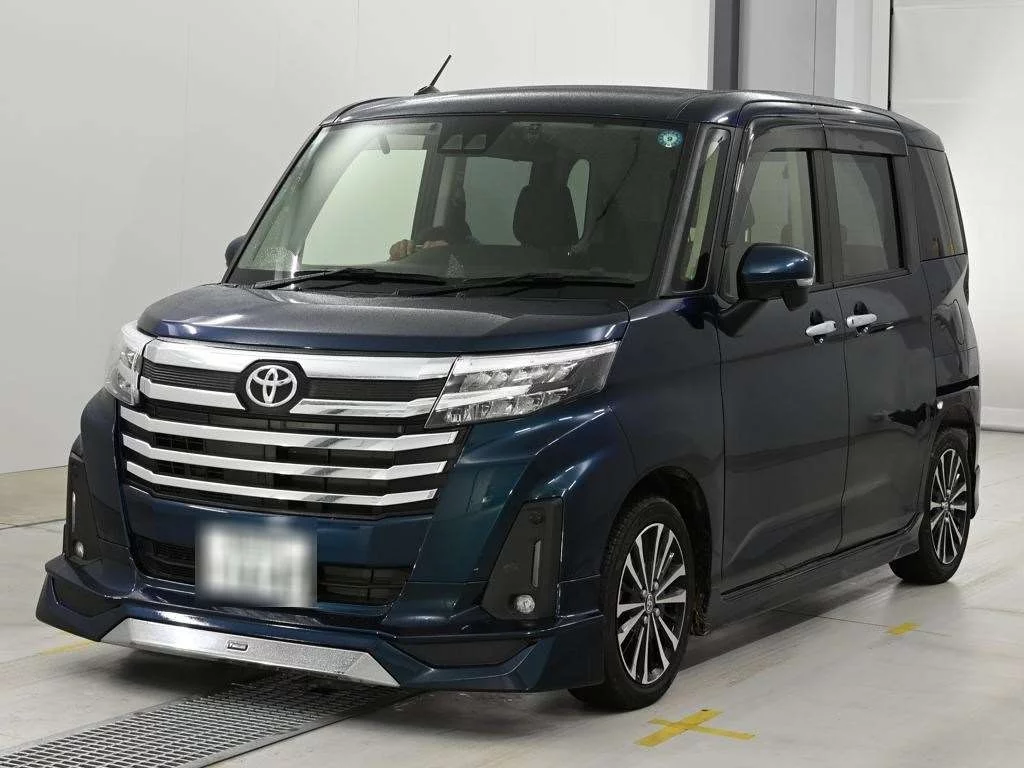Toyota Roomy M900A 2024