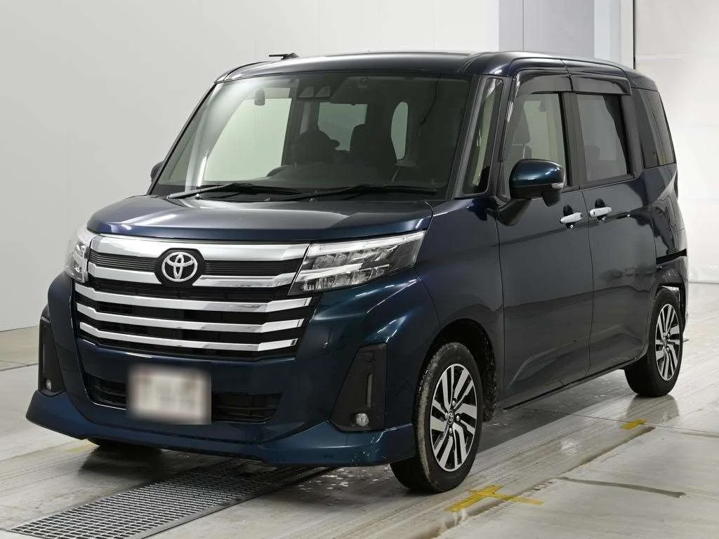 Toyota Roomy M900A 2024