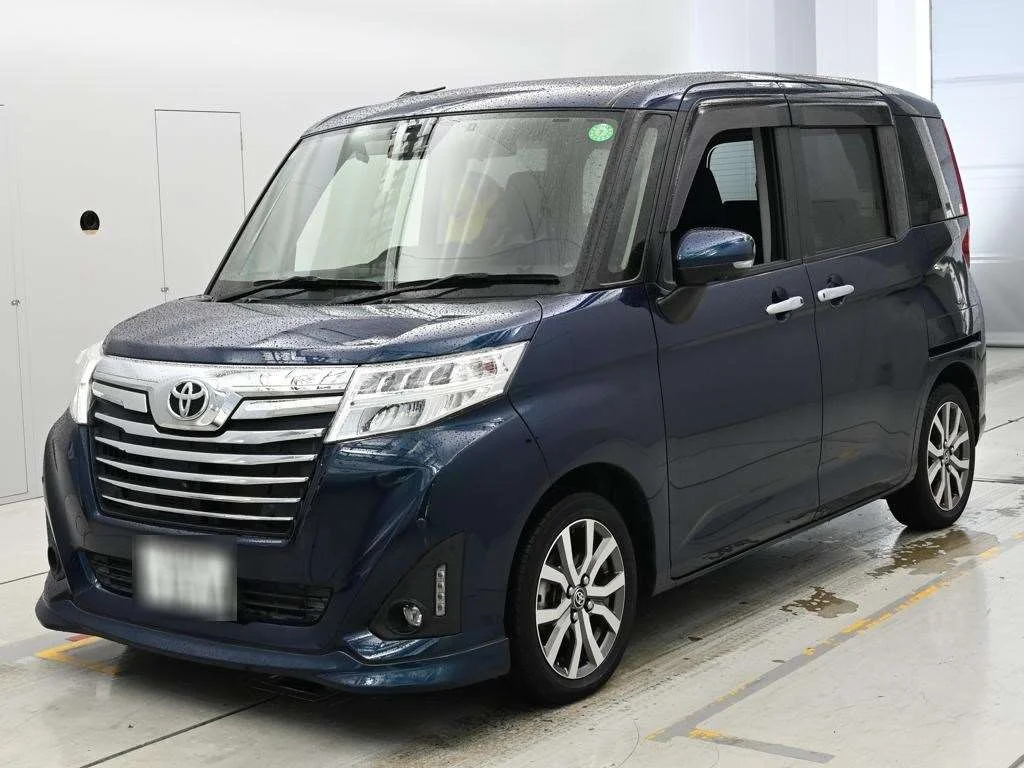 Toyota Roomy M900A 2019