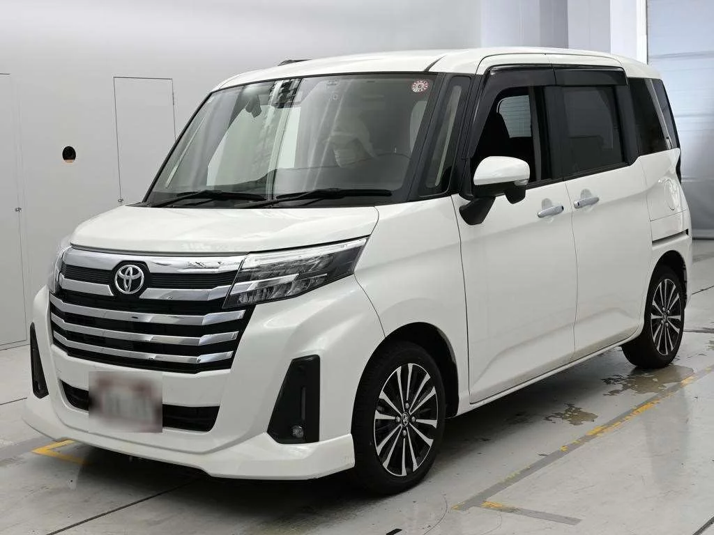 Toyota Roomy M900A 2023