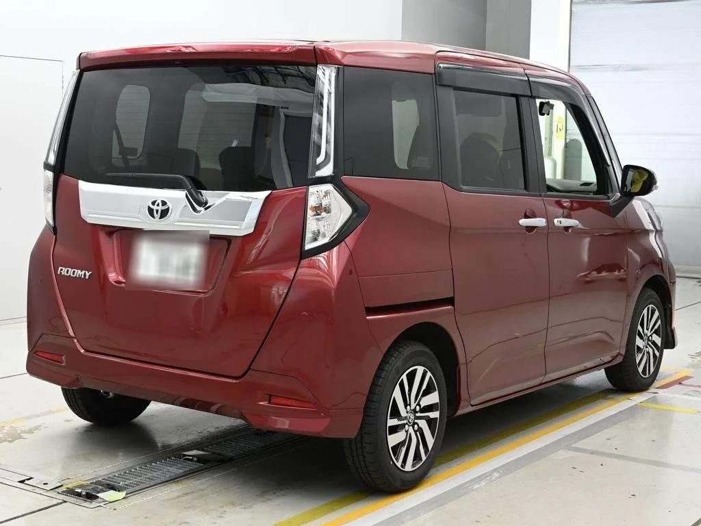 Toyota Roomy M900A 2022