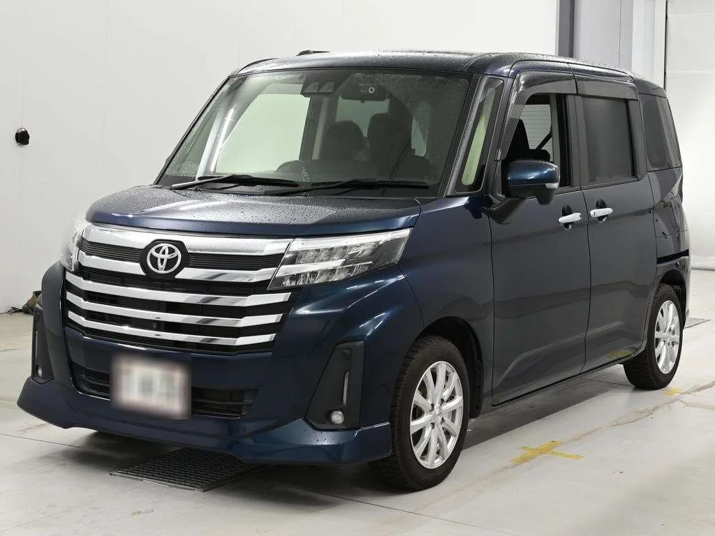Toyota Roomy M900A 2021