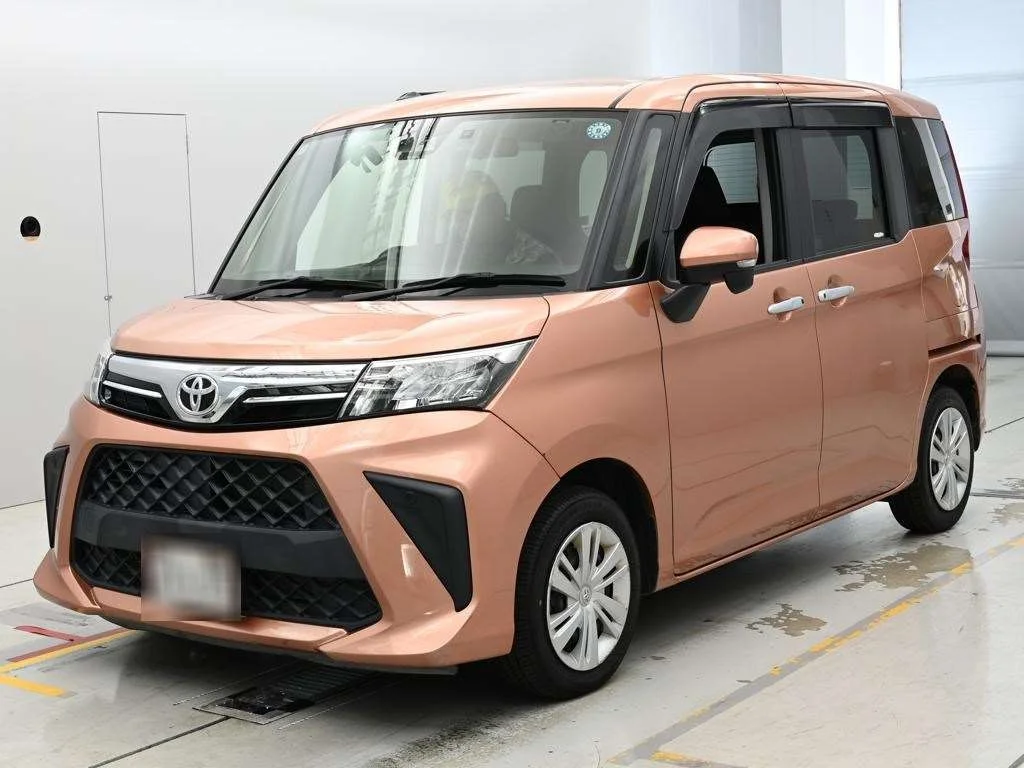 Toyota Roomy M900A 2022