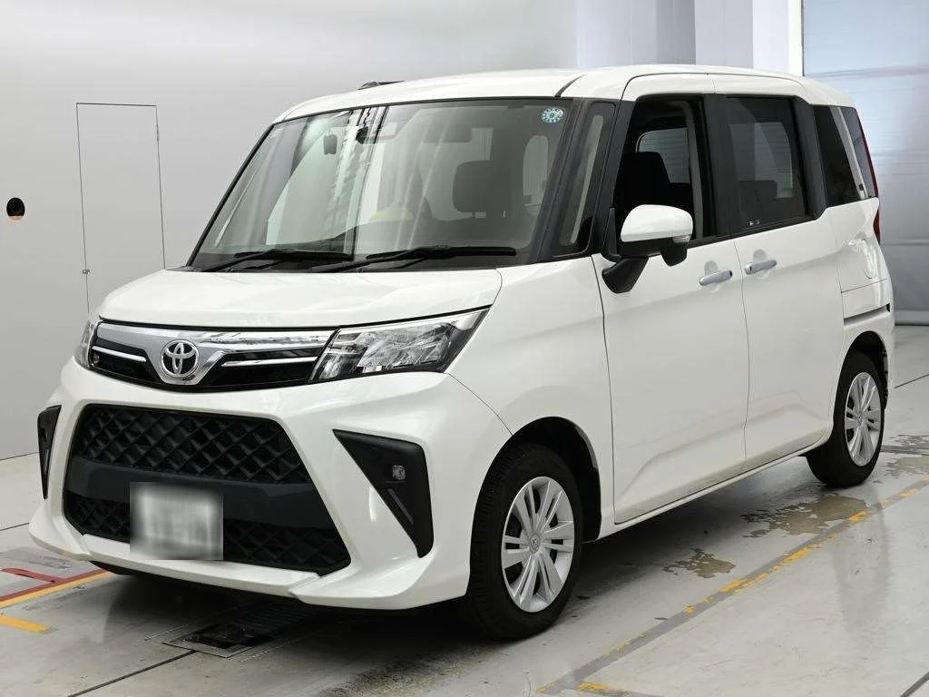 Toyota Roomy M900A 2021
