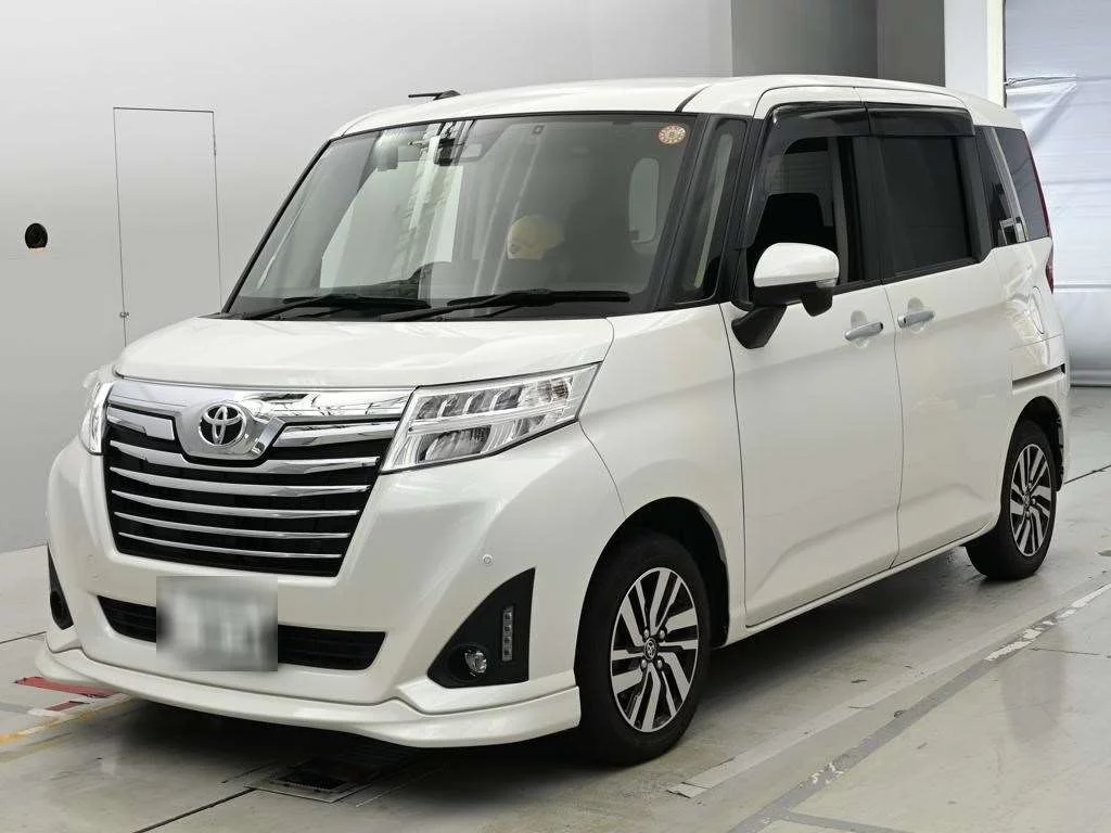 Toyota Roomy M910A 2020
