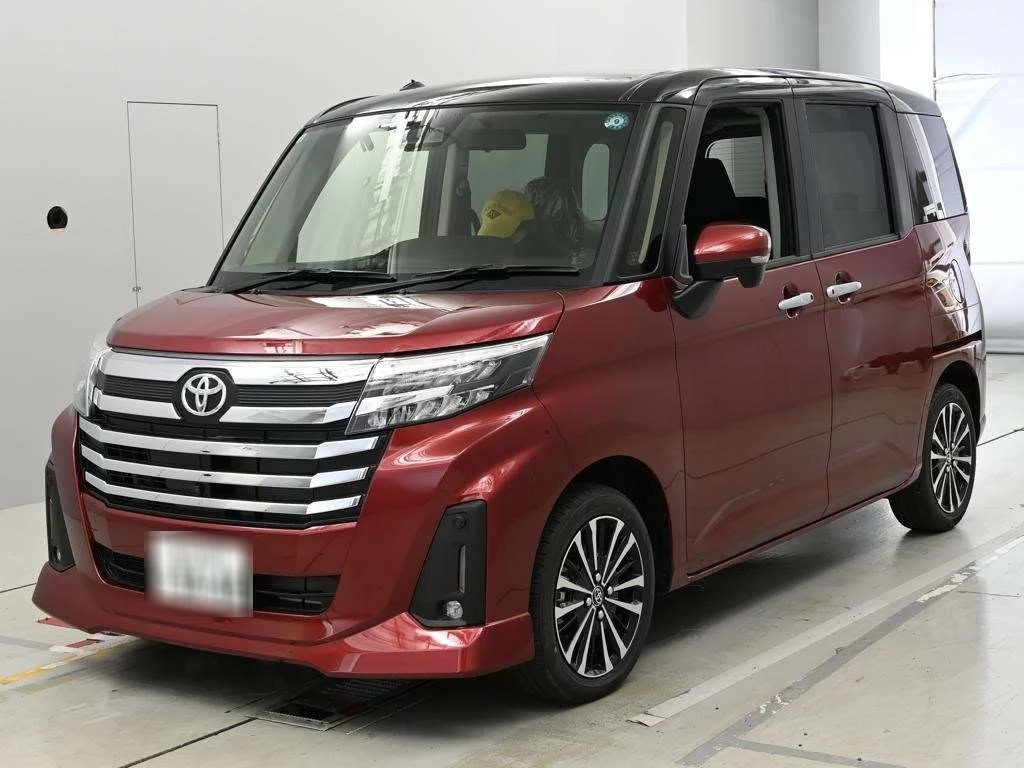 Toyota Roomy M900A 2026