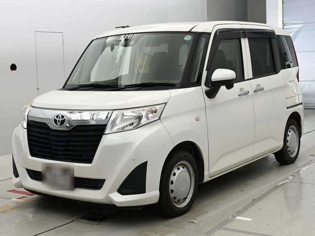 Toyota Roomy M900A 2019