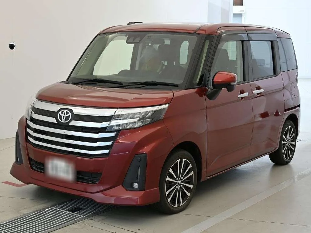 Toyota Roomy M900A 2023
