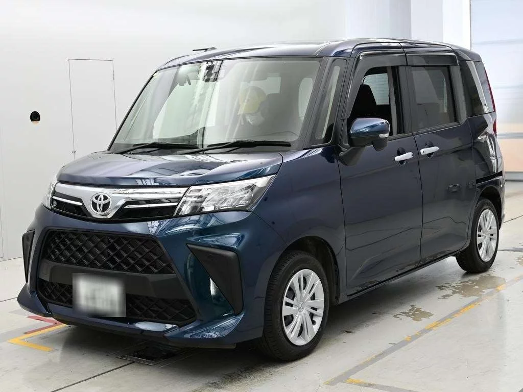 Toyota Roomy M900A 2024