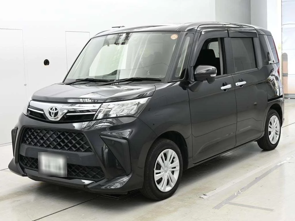 Toyota Roomy M900A 2022