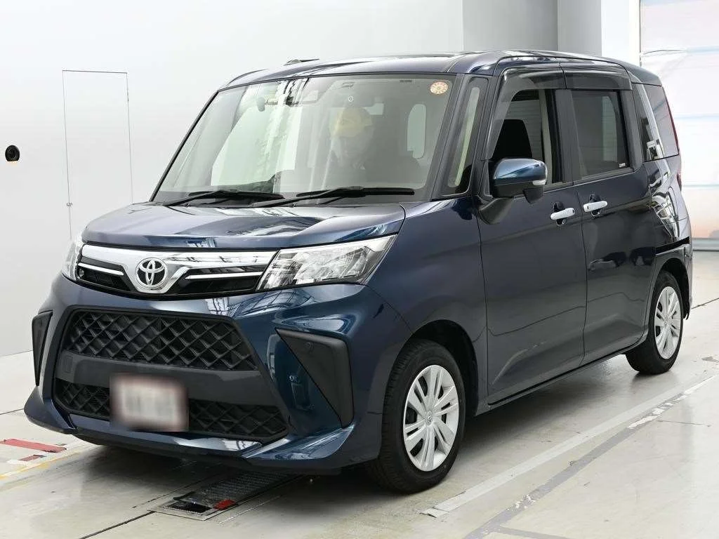 Toyota Roomy M910A 2021