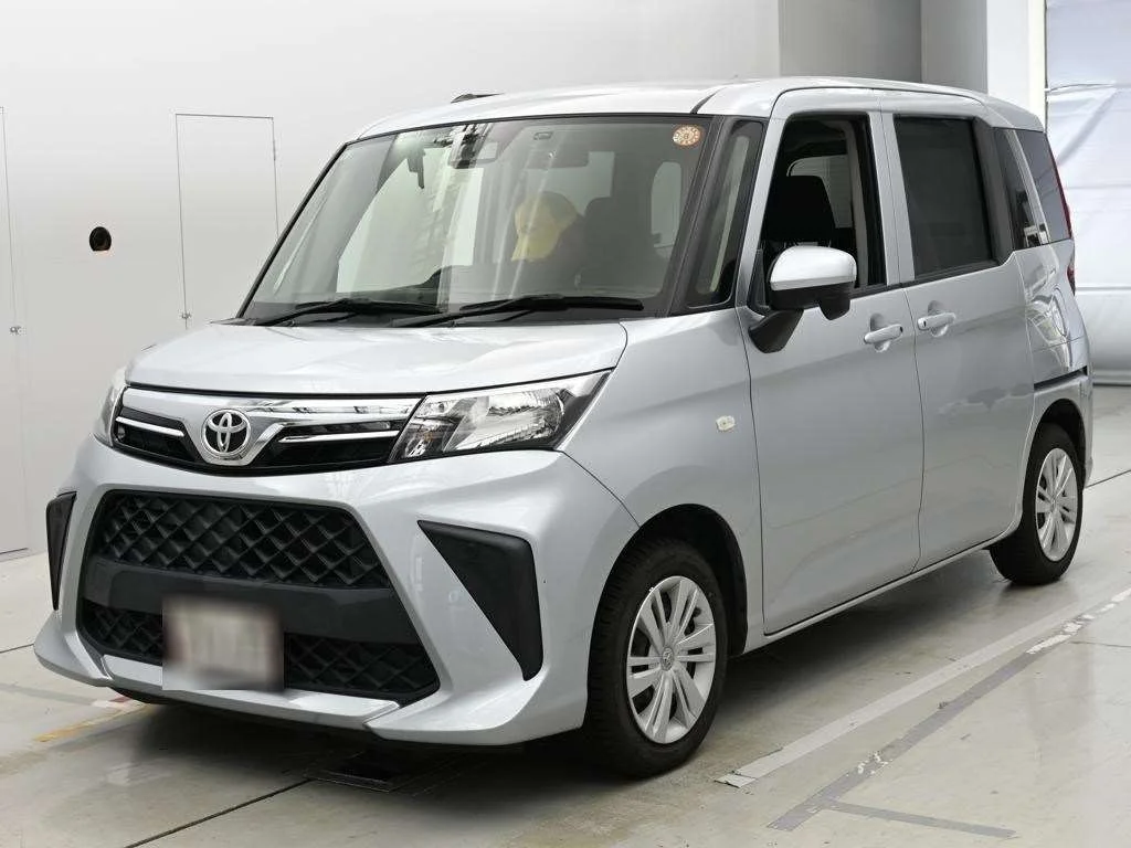 Toyota Roomy M900A 2021