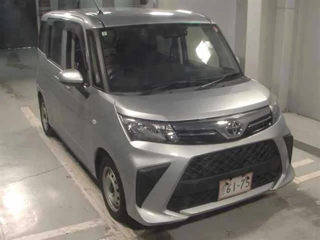 Toyota Roomy M900A 2021