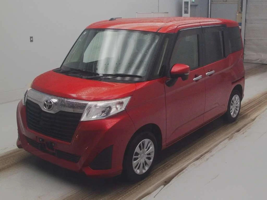 Toyota Roomy M900A 2018
