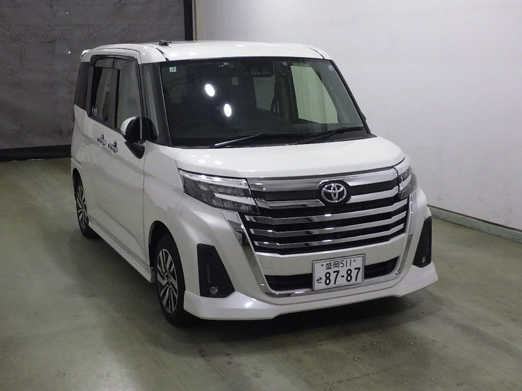 Toyota Roomy M910A 2023