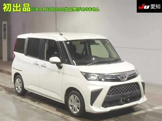 Toyota Roomy M900A 2021