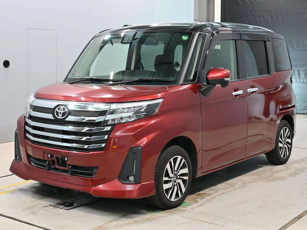 Toyota Roomy M900A 2021