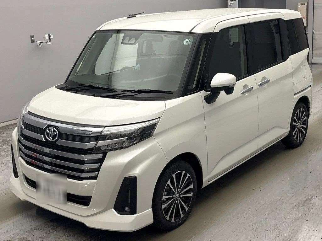 Toyota Roomy M900A 2026