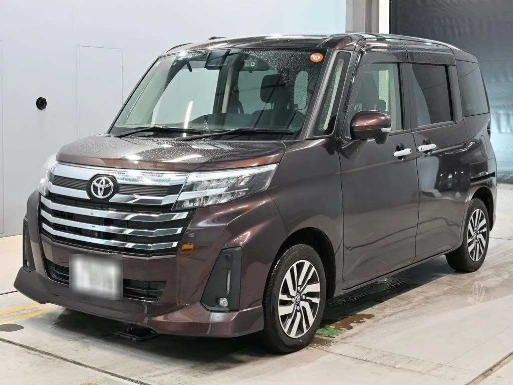 Toyota Roomy M910A 2020