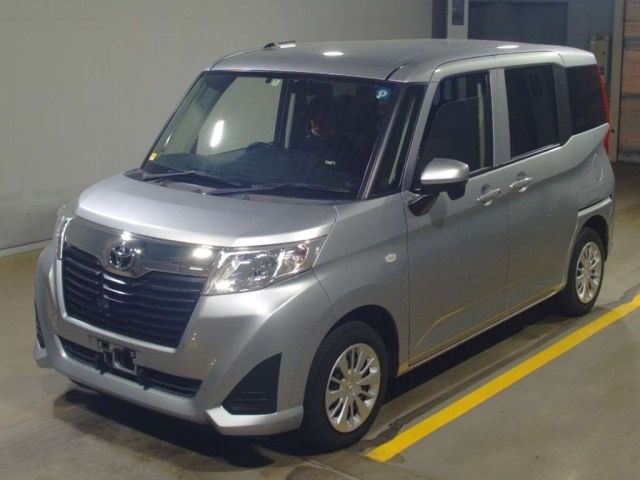 425 Toyota Roomy M900A 2018 г. (TAA Yokohama)