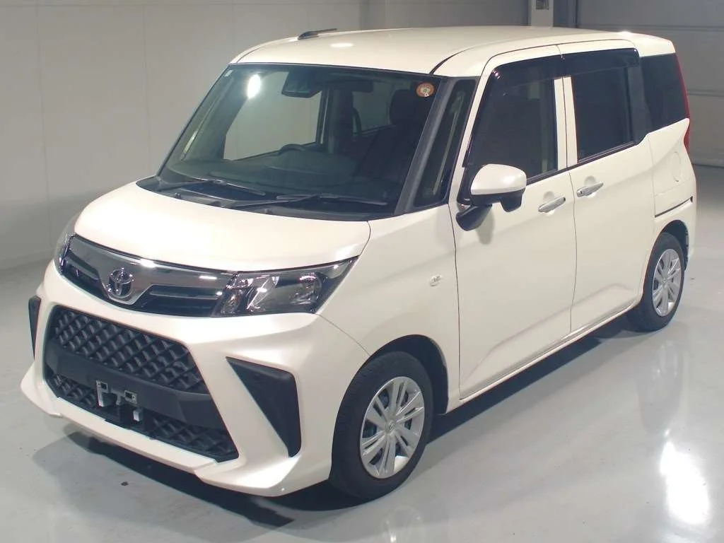 Toyota Roomy M900A 2024