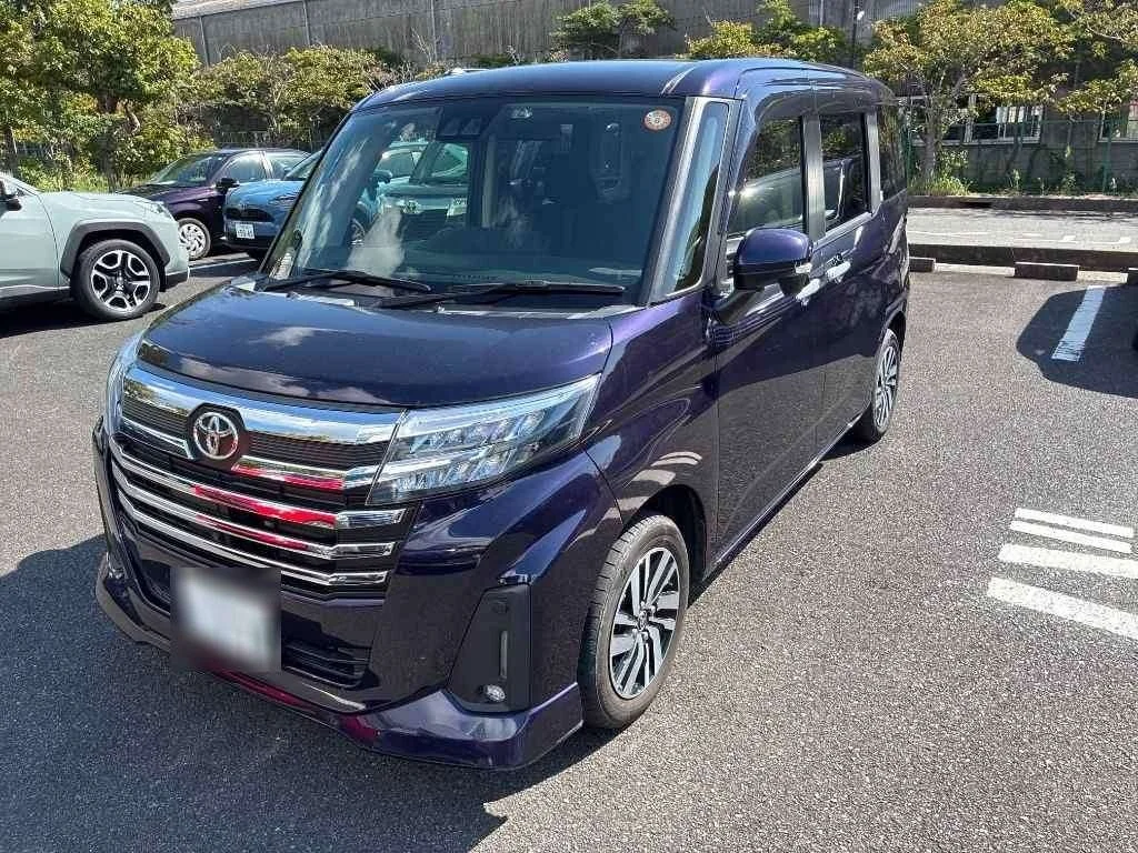 Toyota Roomy M900A 2022