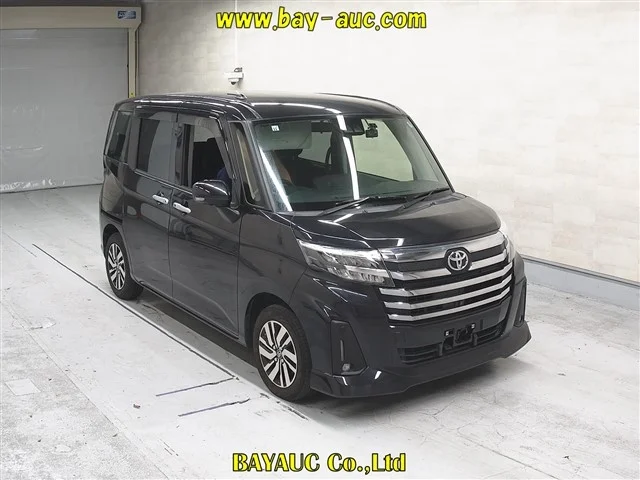 Toyota Roomy M900A 2021