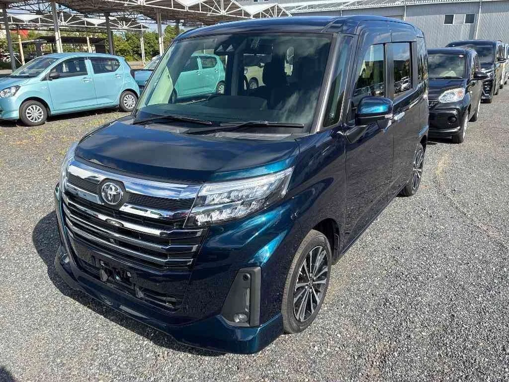 Toyota Roomy M900A 2021