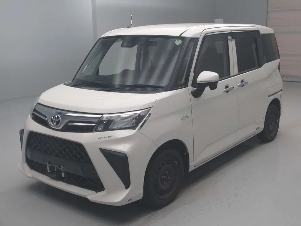 Toyota Roomy M900A 2021