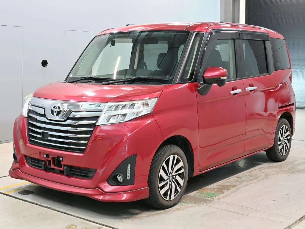 Toyota Roomy M900A 2018
