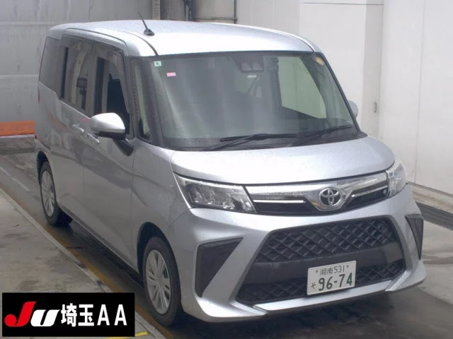 Toyota Roomy M910A 2022