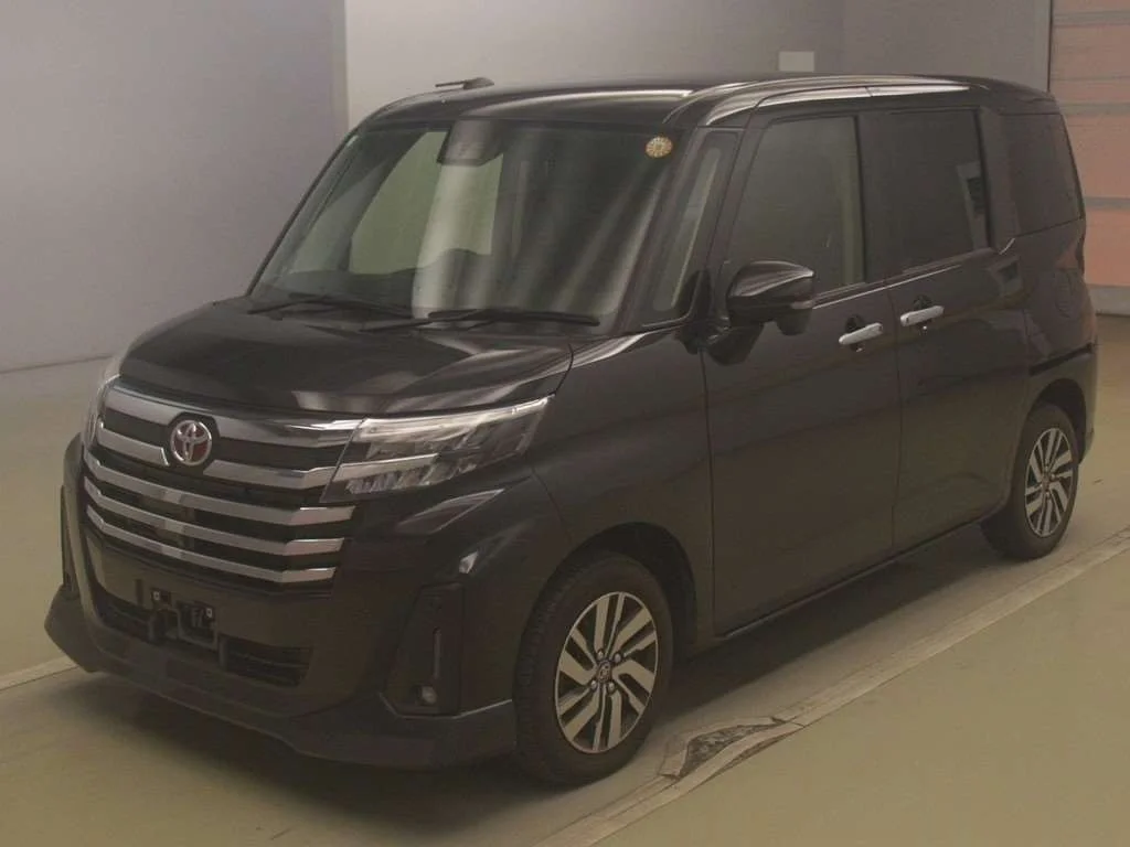 Toyota Roomy M900A 2023